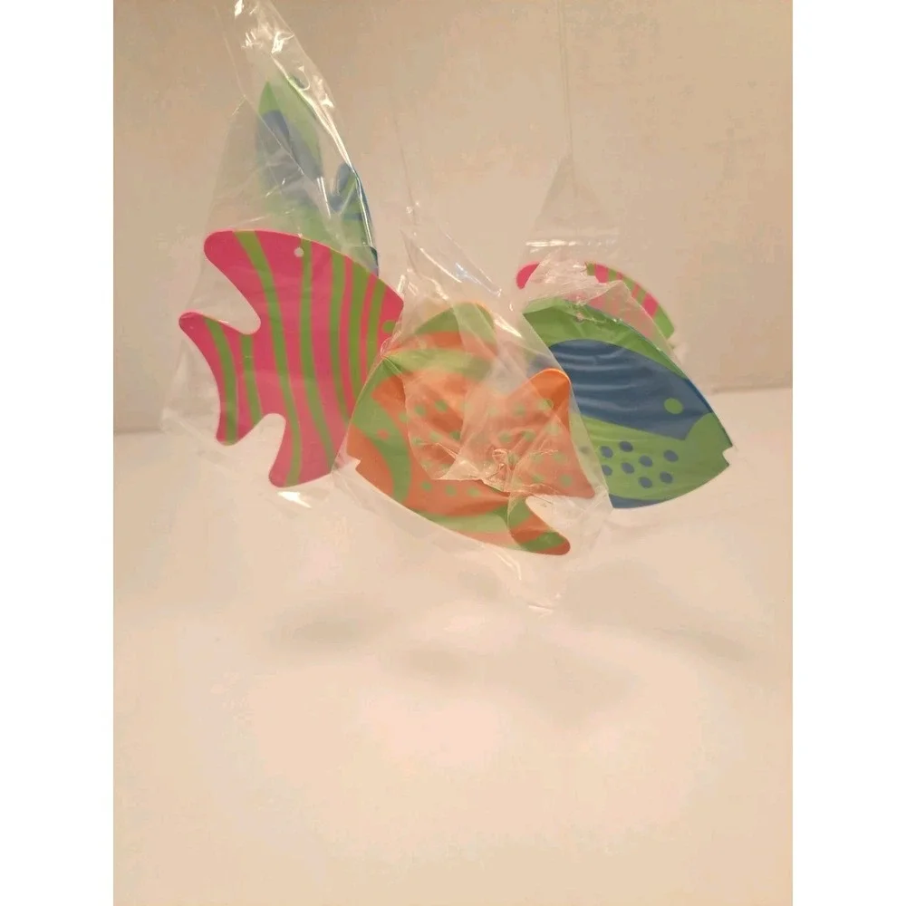 Avon The Gift Collection Ocean Breeze Wind Chime Tropical Colorful Fish Beach
